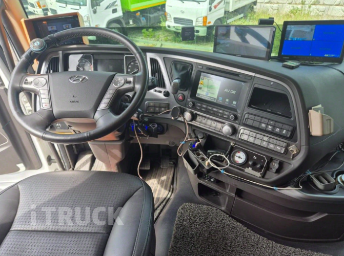 현대 버큠로리 엑시언트 철탱크 23,500L 오토 9