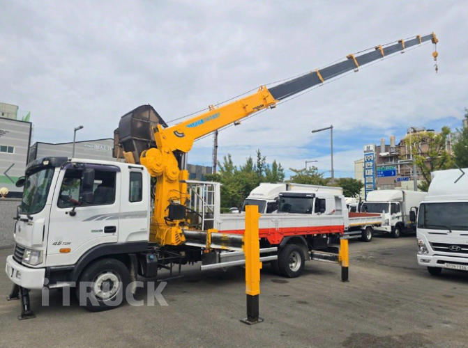 현대 카고크레인 수산중공업 메가트럭 5톤 7