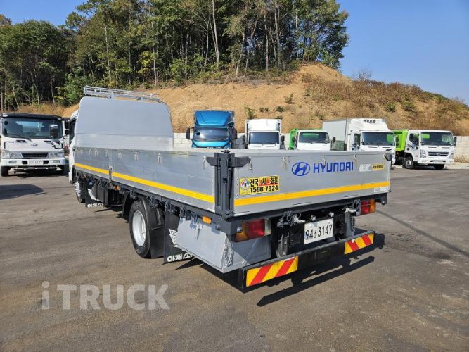 현대 올뉴마이티 3.5톤 광폭 카고 슈퍼캡 초장축 2