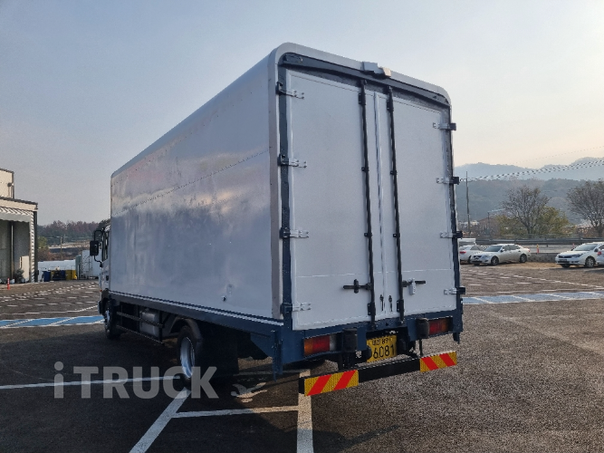 현대 메가트럭 235 단바리 윙바디 4.5톤 수동 3