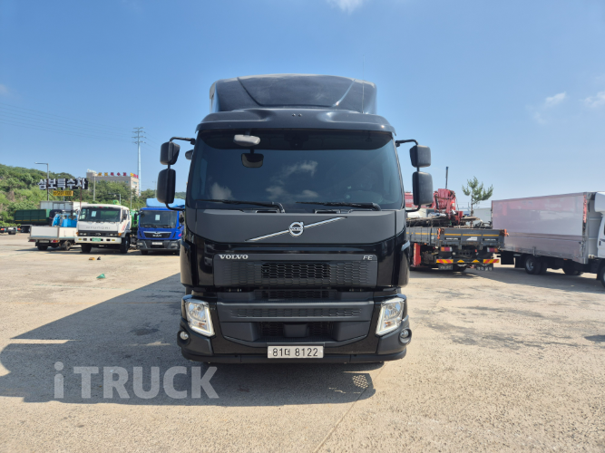 볼보 FE 350 후축 윙바디 10.1톤 오토 2