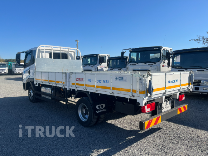 타타대우 더쎈 4톤 광폭 카고 4