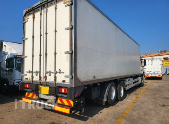 벤츠 아록스 299 후축 냉장윙 4.5톤 오토 4