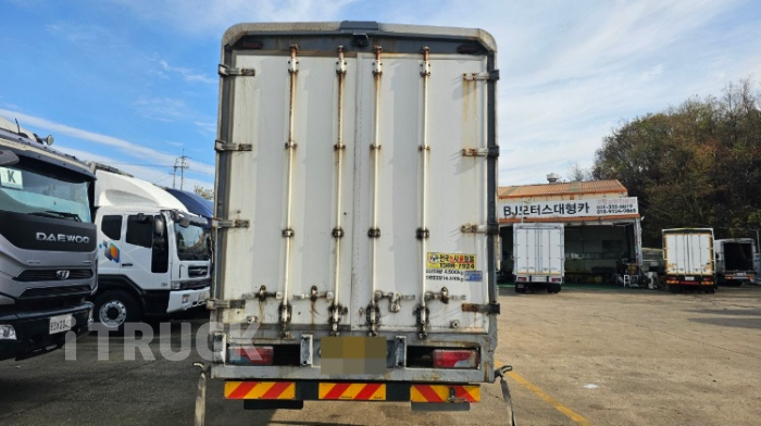 타타대우 프리마 280 후축 윙바디 4.5톤 오토 3