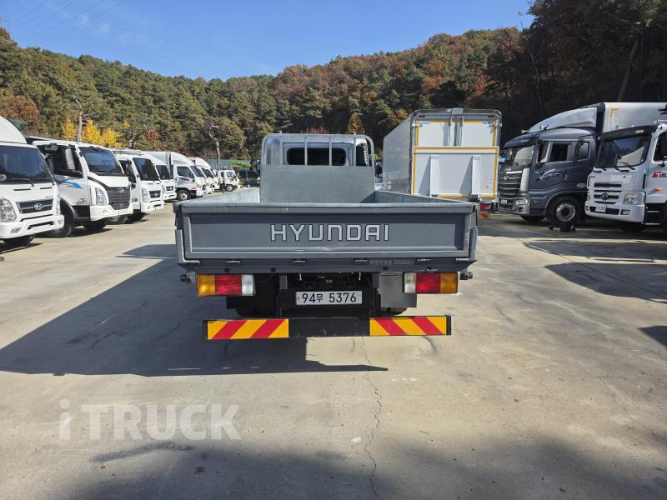 현대 올뉴마이티 3.5톤 카고 슈퍼캡 5