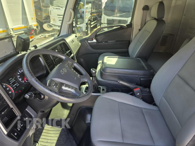 현대 올뉴마이티 3.5톤 카고 슈퍼캡 7