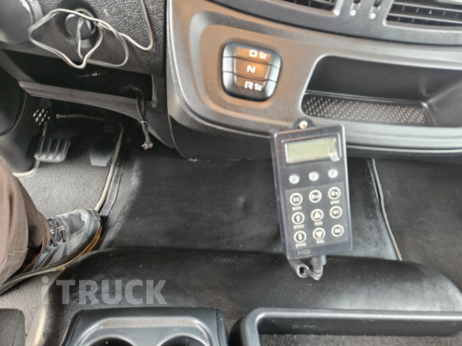 이베코 유로카고 320 후축 윙바디 9.5톤 오토 12