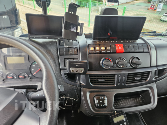 이베코 유로카고 320 후축 윙바디 9.5톤 오토 11