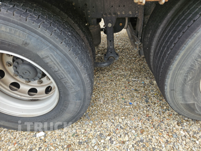 이베코 유로카고 320 후축 윙바디 9.5톤 오토 17