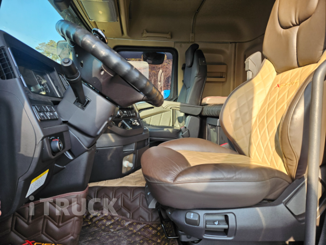 현대 엑시언트 프로 540 후축 카고 25톤 오토 7