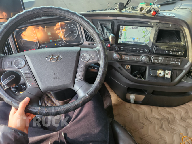 현대 엑시언트 프로 540 후축 카고 25톤 오토 10