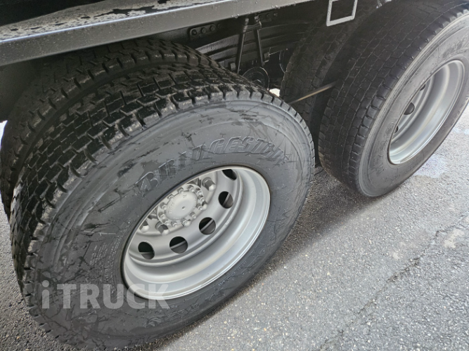 볼보 버큠로리 FM 철탱크 2,355L 오토 리타더 12