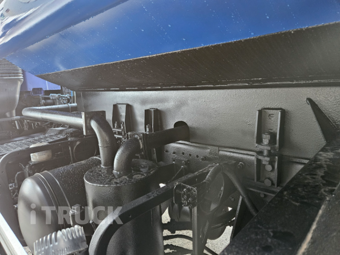 볼보 버큠로리 FM 철탱크 2,355L 오토 리타더 1