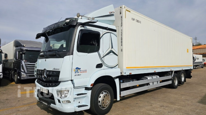 벤츠 아록스 299 후축 냉동탑 10.5톤 오토 2