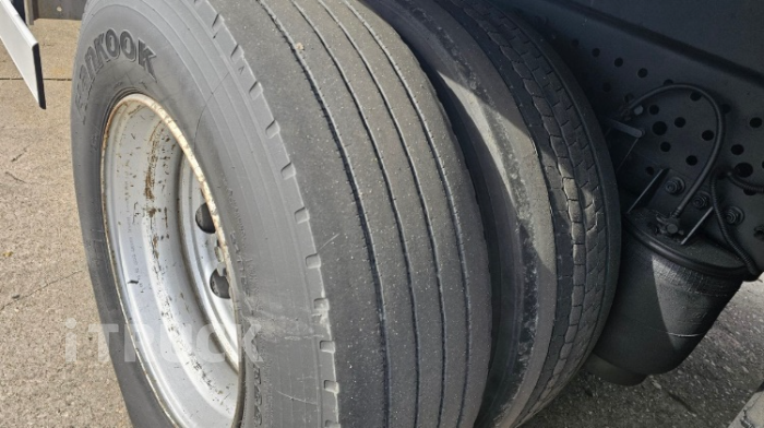 벤츠 아록스 299 후축 냉동탑 10.5톤 오토 10