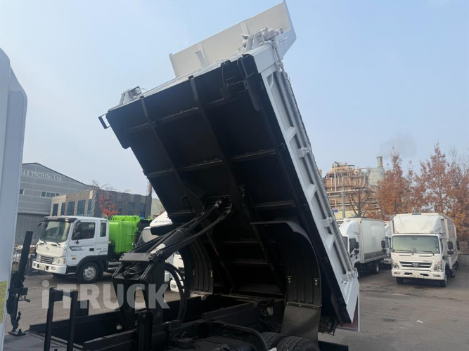 현대 메가트럭 280 중기(건설)덤프 4.5톤 수동 9