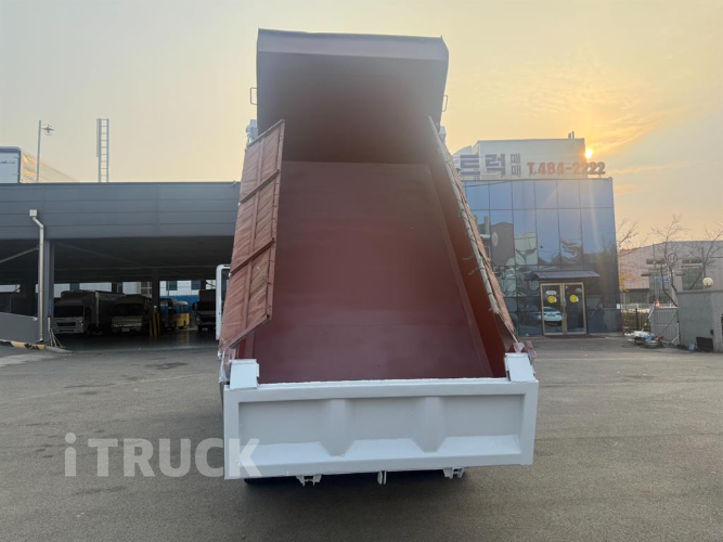 현대 메가트럭 280 중기(건설)덤프 4.5톤 수동 8