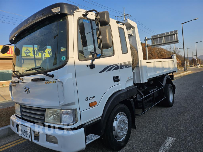 현대 메가트럭 화물덤프 4.5톤 1