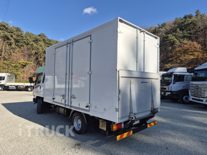 현대 이마이티 2.5톤 익스하이탑 슈퍼캡 3