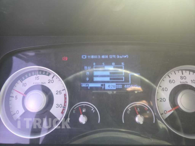 현대 메가트럭 280 단바리 윙바디 4.5톤 수동 10