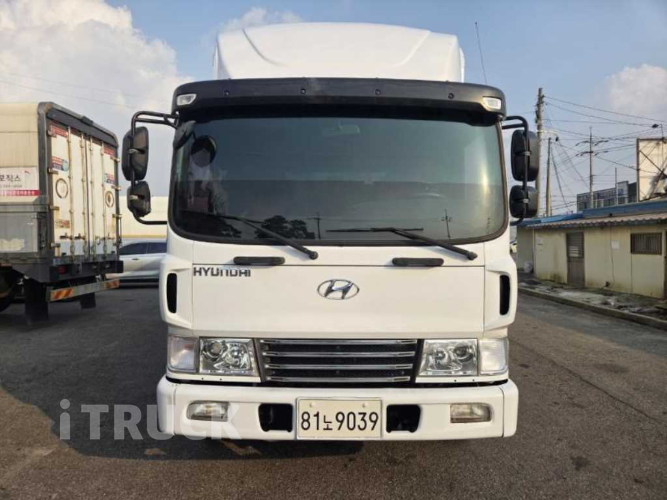 현대 메가트럭 280 단바리 윙바디 4.5톤 수동 1