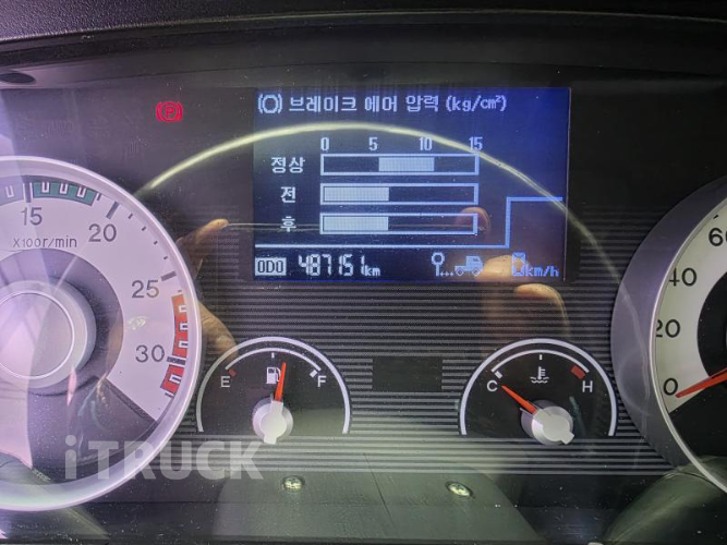 현대 메가트럭 260 단바리 카고 5톤 수동 19