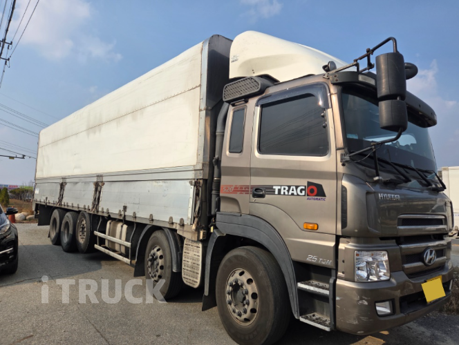 현대 트라고 520 앞축 상승윙바디 25톤 오토 2