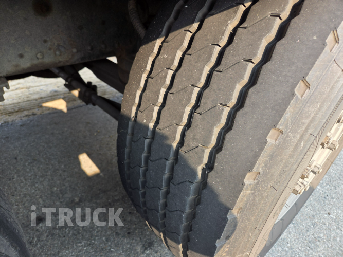 현대 트라고 520 앞축 상승윙바디 25톤 오토 10