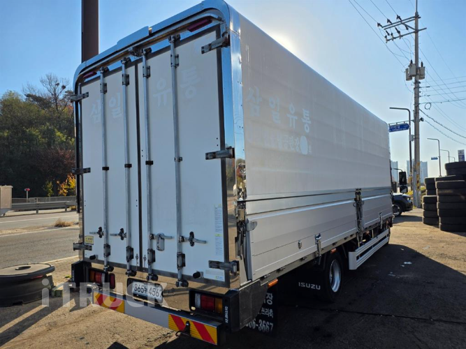 이스즈 엘프 3.5톤 광폭 냉장윙 2