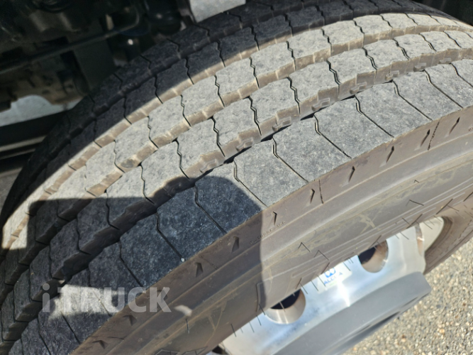 이베코 유로카고 570 후축 상승윙바디 25톤 오토 리타더 12