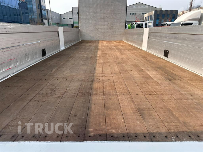 현대 메가트럭 280 단바리 윙바디 5톤 수동 11