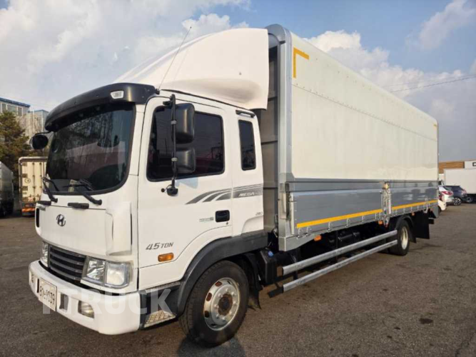 현대 메가트럭 280 단바리 윙바디 4.5톤 수동 1