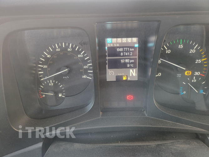 벤츠 아록스 299 후축 윙바디 7.4톤 오토 16