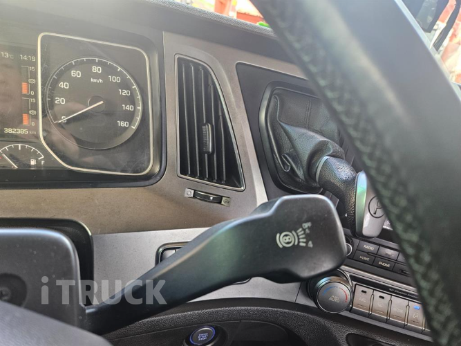 현대 엑시언트 암롤 24톤 수동 앞축 6