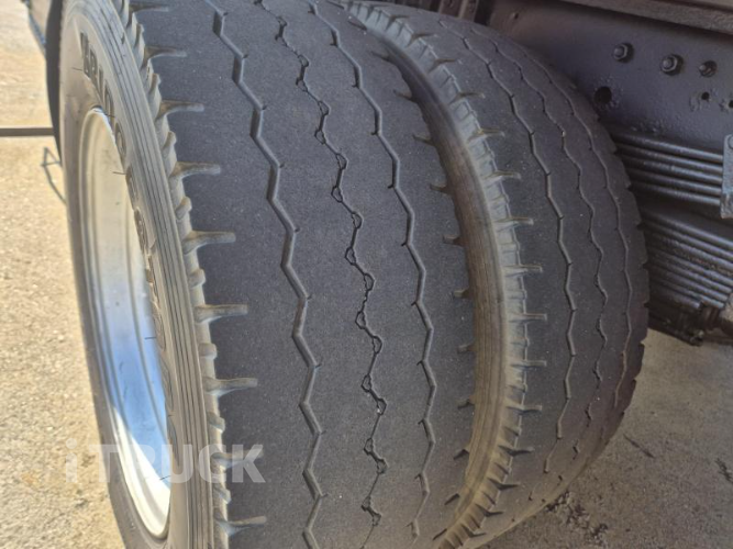 현대 메가트럭 280 앞축 카고 4.5톤 수동 13