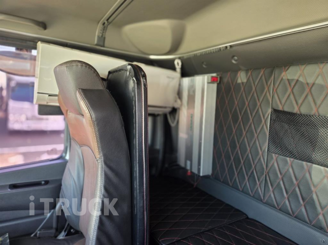 현대 메가트럭 280 후축 윙바디 4.5톤 수동 13