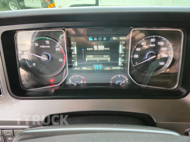 현대 트라고엑시언트 암롤 540 22톤 오토 앞축 11