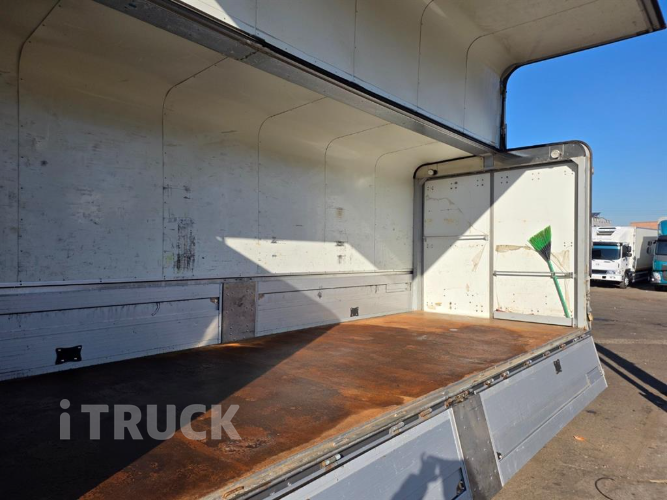 이스즈 엘프 3.5톤 광폭 냉장윙 9