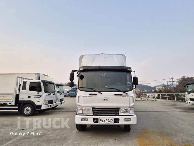 현대 메가트럭 250 단바리 윙바디 4.5톤 수동 2