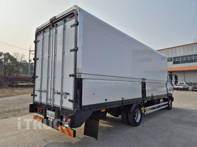 현대 메가트럭 280 단바리 윙바디 4.5톤 수동 4