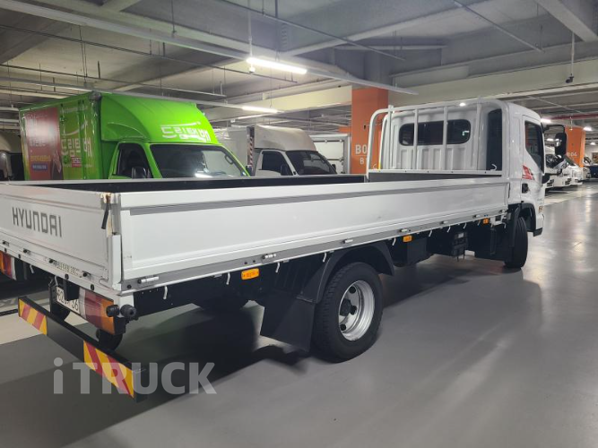 현대 올뉴마이티 3.5톤 카고 슈퍼캡 5