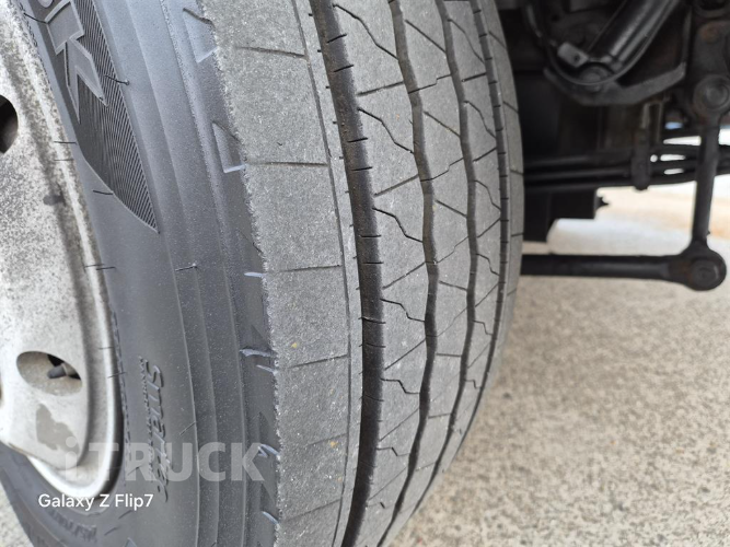 현대 메가트럭 250 단바리 윙바디 4.5톤 수동 18