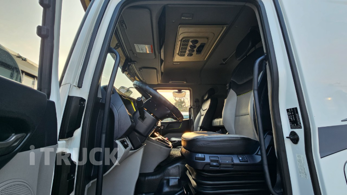 현대 파비스 325 후축 냉장윙 13.5톤 오토 12