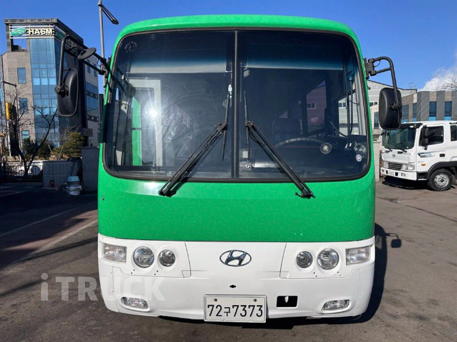 현대 버스 34인승 1
