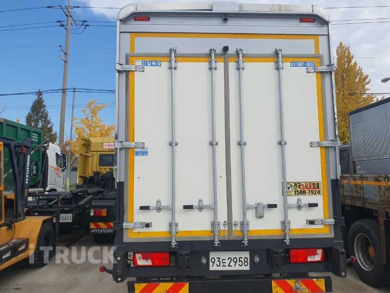 타타대우 프리마 고하중 320 후축 상승윙바디 9톤 수동 7