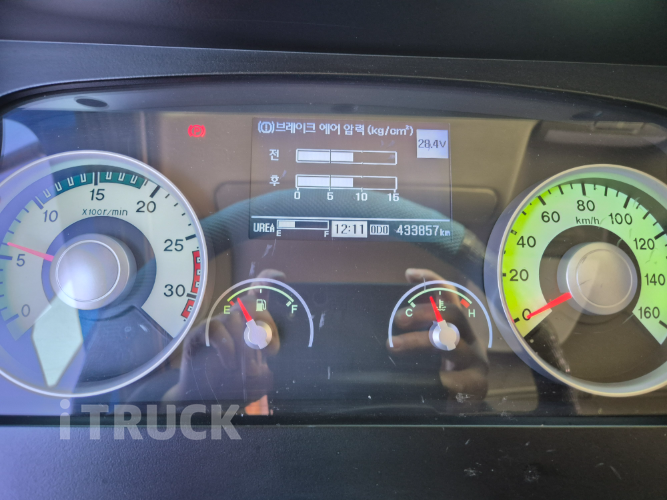 현대 메가트럭 280 후축 카고 4.5톤 수동 12