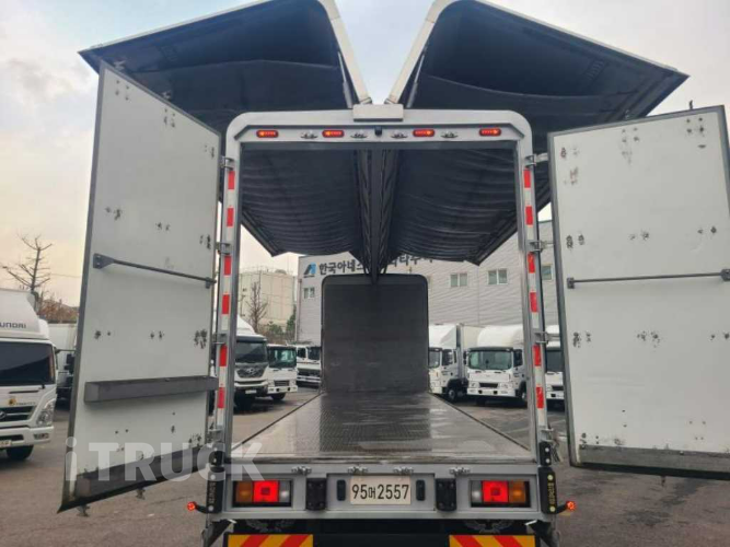 현대 메가트럭 280 후축 윙바디 5톤 수동 10