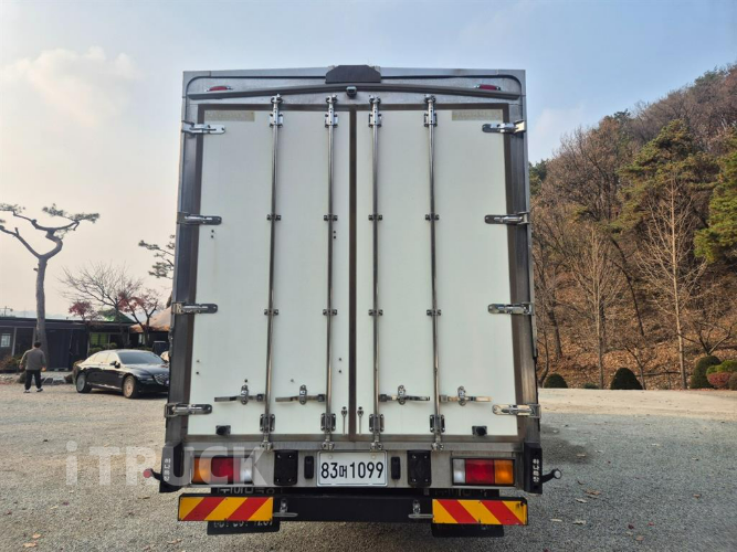 현대 메가트럭 280 단바리 윙바디 5톤 수동 3