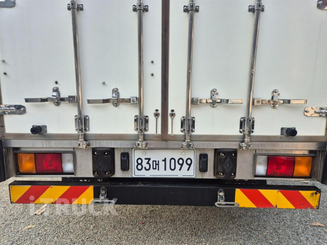 현대 메가트럭 280 단바리 윙바디 5톤 수동 4