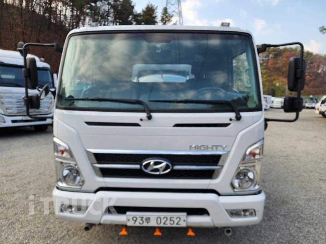 현대 살수차 올뉴마이티 스텐탱크 4,000L 수동 1